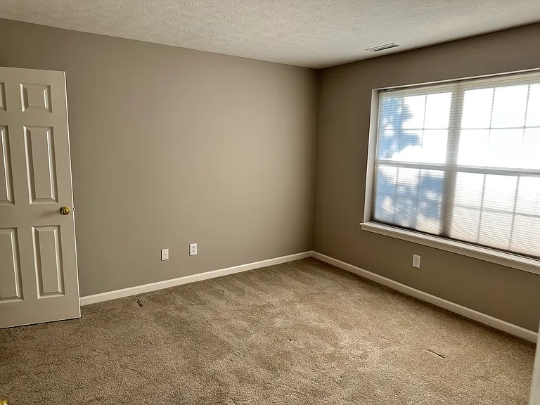 13370 Golden Gate Dr W — Photo 19