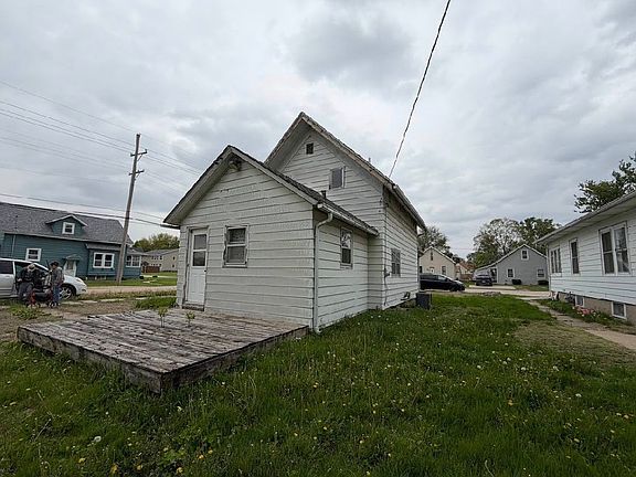 2nd image of 602 18th Ave
