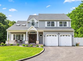 199-1 Moriches Rd, Saint James, NY 11780