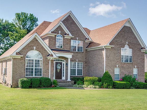 2nd image of 1027 Pittman Dr