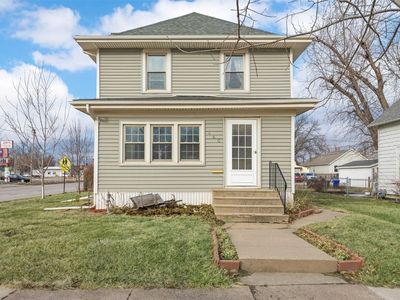 460 9th Ave SW, Cedar Rapids, IA, 52404
