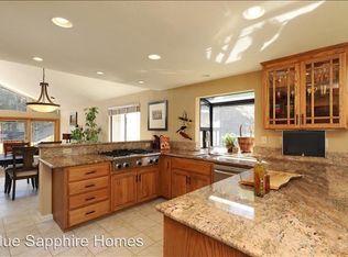 13883 Campus Dr, Oakland, CA 94605