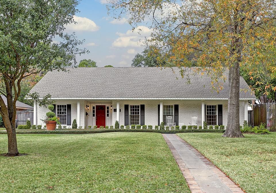 1st image of 5210 Meadow Lake Ln