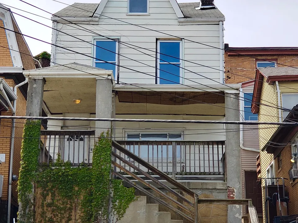 447 Hays Ave #1