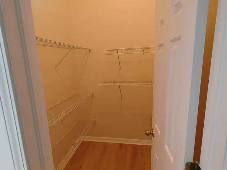 Walk in closet