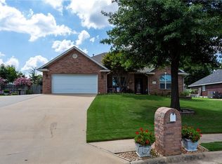 1528 Austin St, Springdale, AR 72762