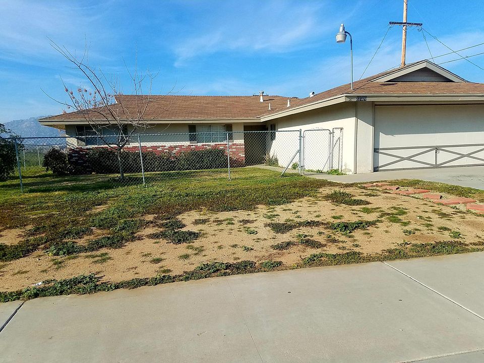 2nd image of 22320 Bay Ave