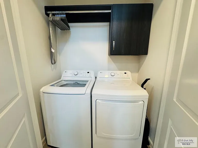 2011 Diamond Dr #A — Photo 15