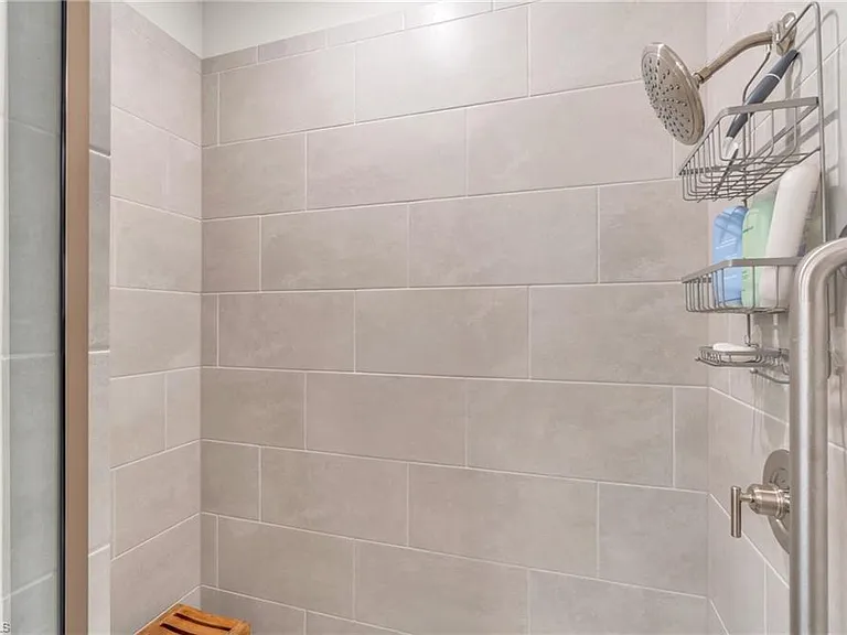 11811 Venetian Lagoon Dr #202 — Photo 22