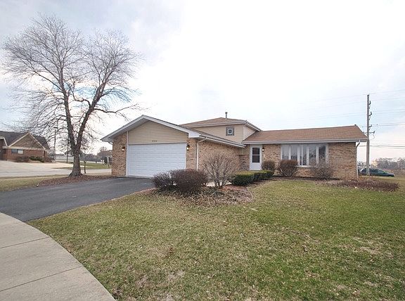 4th image of 9360 Pepperwood Dr