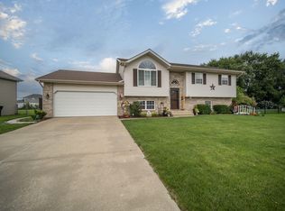 6476 Coronado Ave, Portage, IN 46368