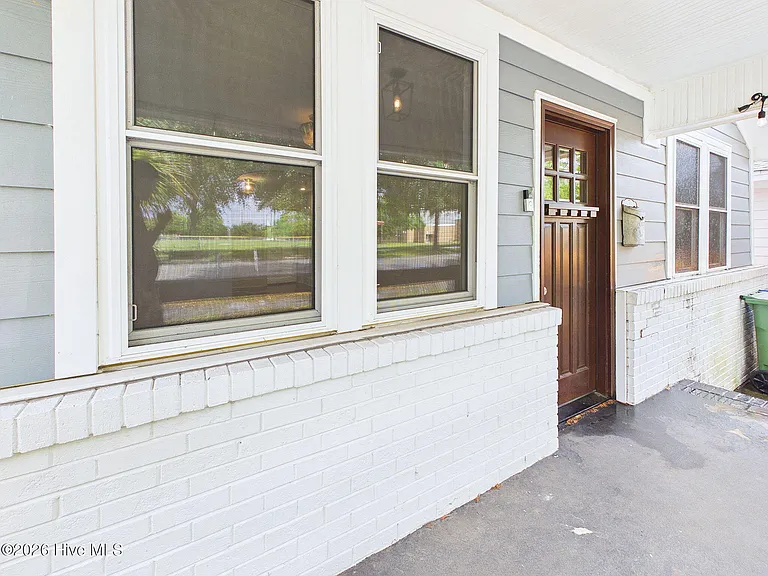418 S 8th St — Photo 8