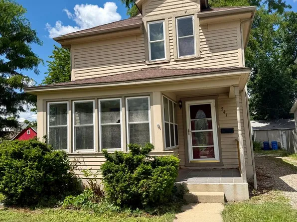 741 S 1st Ave, Sioux Falls, SD 57104