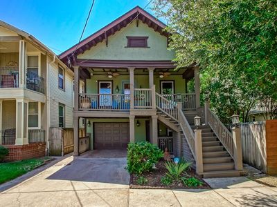 4220 S Liberty St, New Orleans, LA, 70115