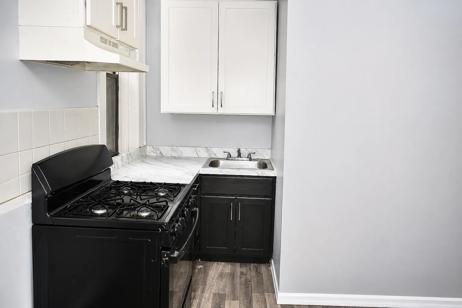 2 bed, $1,895 — Photo 2