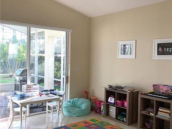 2nd image of 6864 SE Twin Oaks Cir