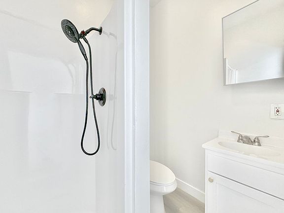4th image of 1794 W 24th St #1796-1/4