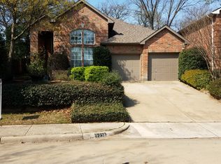 2238 Knob Hill Dr, Corinth, TX 76210