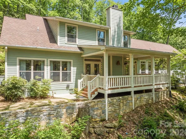 213 Hope Cir, Waynesville, NC 28786