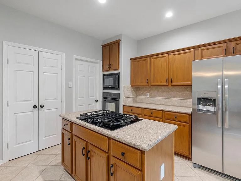 150 W Bristol Oak Cir — Photo 16