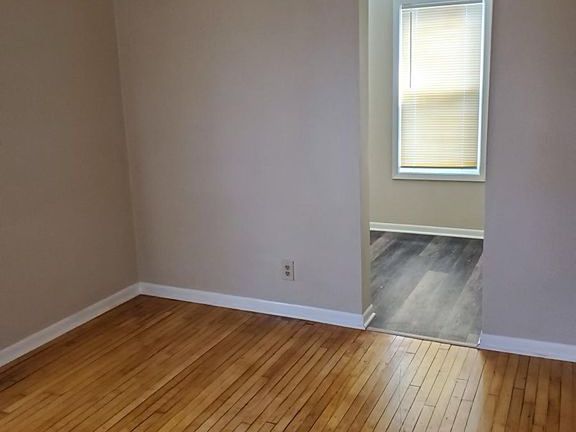 5th image of 4507 Camden Ave N
