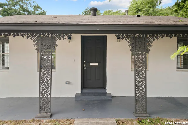 3 bed, 2.0 bath, 1400 sqft, $1,850 — Photo 3