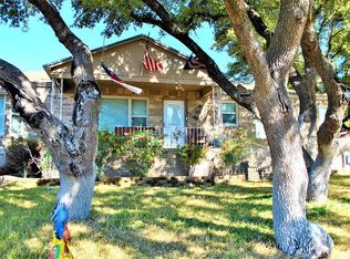 1105 Eaton St, Sonora, TX 76950