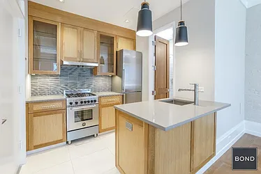 Rented by Bond New York