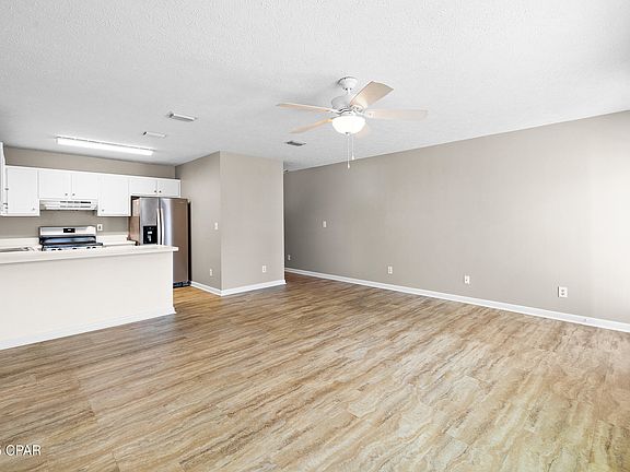 3rd image of 17642 Front Beach Rd Unit E3