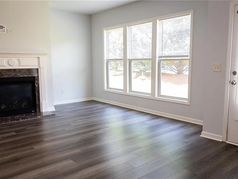 4960 Ducote Trl — Photo 8