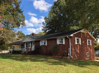 5777 Stanleyville Dr, Winston Salem, NC 27105