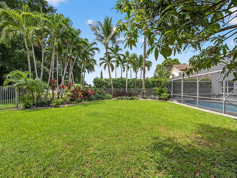 3738 Old Lighthouse Cir #SEASON RENTAL — Photo 80