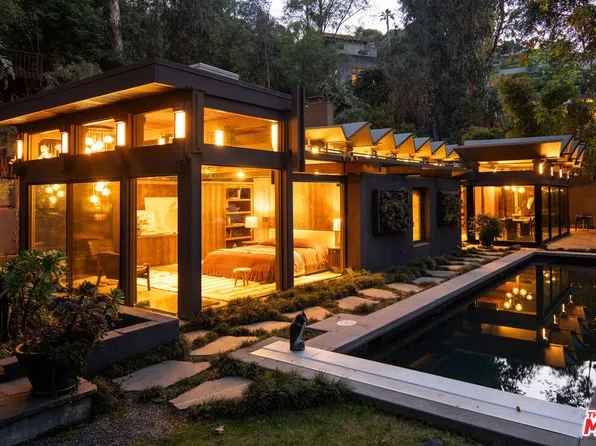 9029 Hollywood Hills Rd, Los Angeles, CA 90046