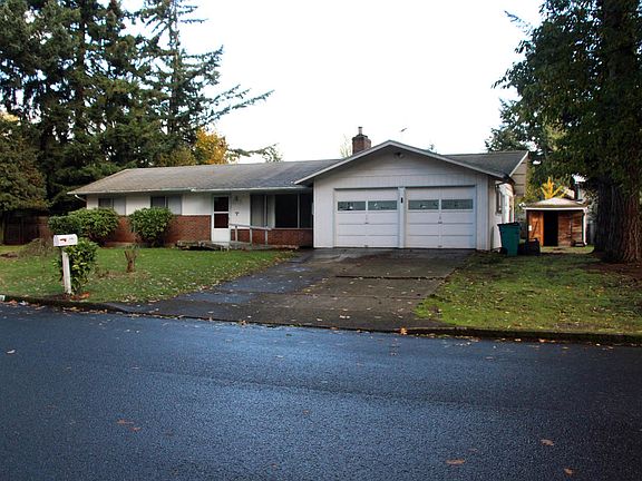 2nd image of 2913 NE 143rd Ave