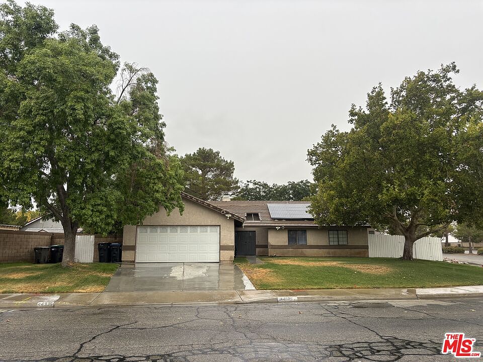 1st image of 44335 Palo Verde St