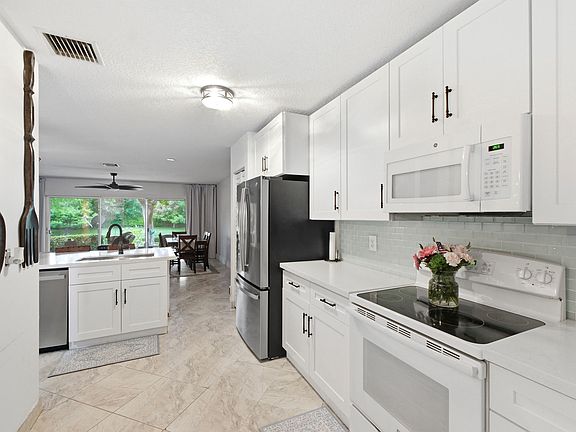 2nd image of 10158 Royal Palm Boulevard #505-5