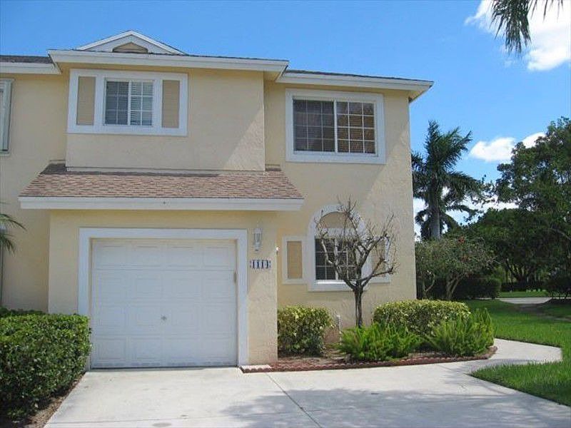 1st image of 1114 SW 44th Ave