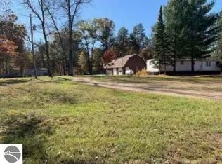 217 Forteen Mile Rd, Marion, MI 49665