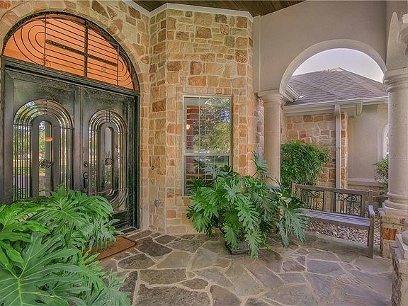 5th image of 105 Buena Vista Dr