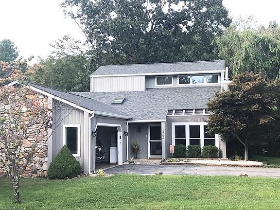 2nd image of 7462 Boxwood Cir