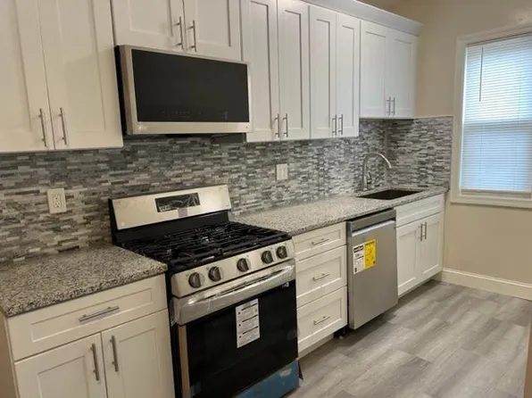 45 Pembroke Ave, Providence, RI 02908