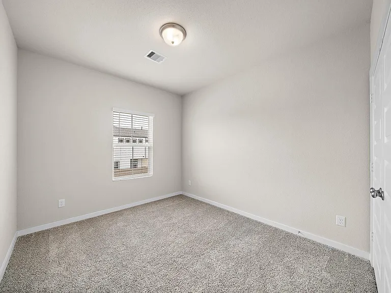 9912 Storehouse Dr — Photo 13