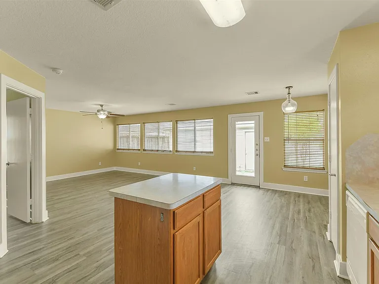 19403 Wann Park Dr — Photo 7
