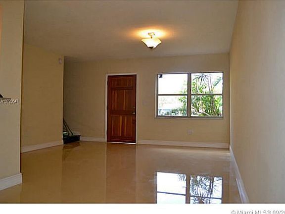 3rd image of 3422 Franklin Ave #0