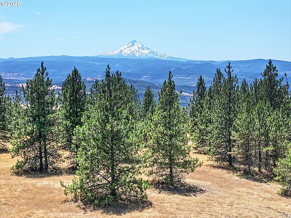 2nd image of 4 Murdock Rd