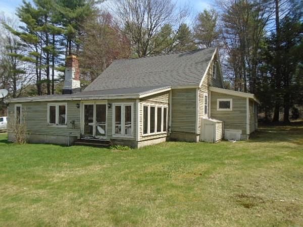 2nd image of 60 Winchendon Rd
