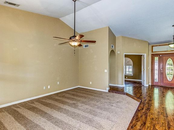 5th image of 7359 N 31st Ave
