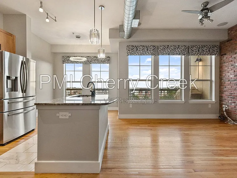 10111 Inverness Main St #414 — Photo 4