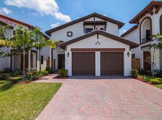 8625 NW 102nd Ct, Doral, FL 33178