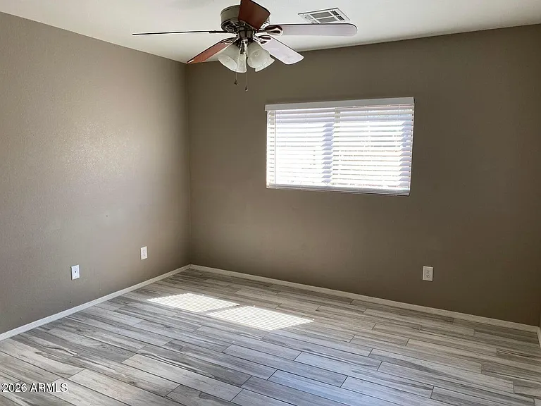 15791 W Caribbean Ln — Photo 13